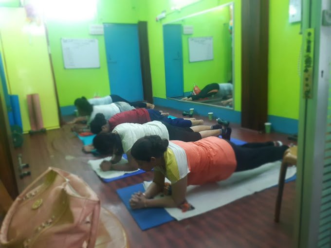 SHAPE UP FITNESS STUDIO1
