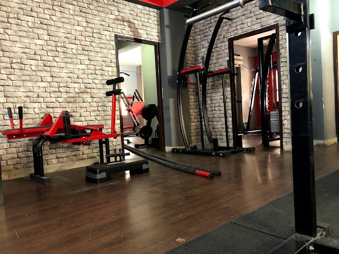 charlies-fit-street7