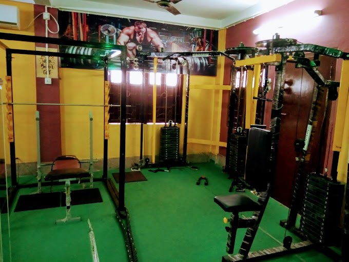 crossfit-gym-and-yoga-centre11