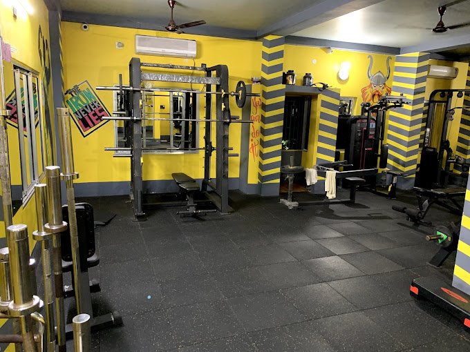 raw-fitness-gym2